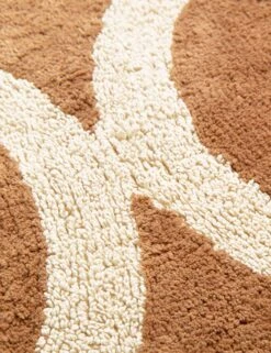 Palomino Bath Mat By Morrow Soft Goods -Household Supplies Shop 03 Palomino Standard Camel 180020000S Lifestyle