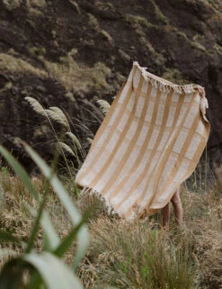 Luella Throw By Morrow Soft Goods -Household Supplies Shop 04 Luella Blanket Golden 202214900S 2a983908 3259 4a16 bb59 294724dfab17