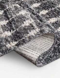 Amani Indoor / Outdoor Rug -Household Supplies Shop BHC 2301 fold