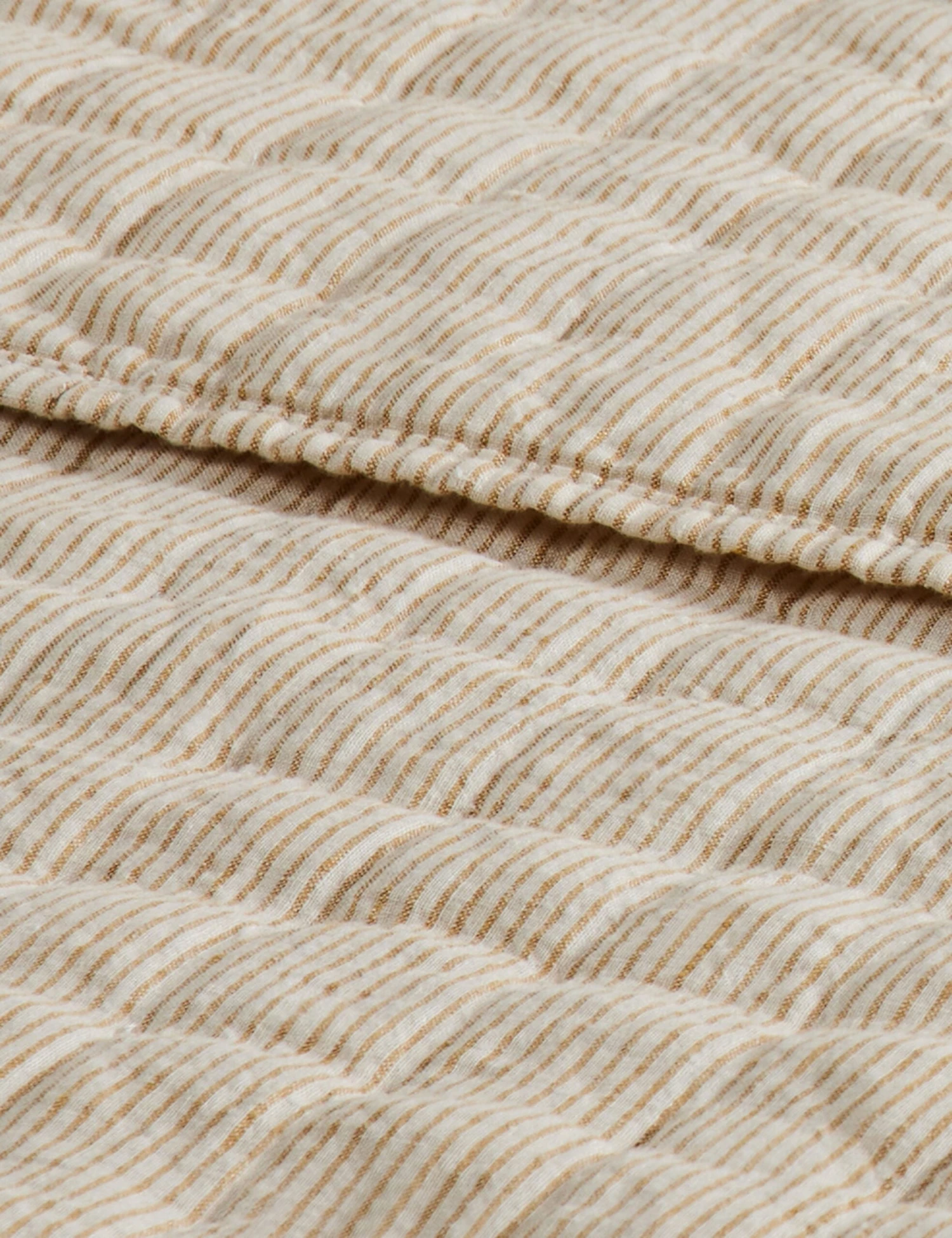 Lammin Linen Quilted Coverlet By Sarah Sherman Samuel 15 Lammin Linen Quilted Coverlet By Sarah Sherman Samuel - Image 13