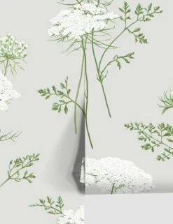 The Queens Lace Wallpaper By Sarah Jessica Parker -Household Supplies Shop SJP QueensLace Silver
