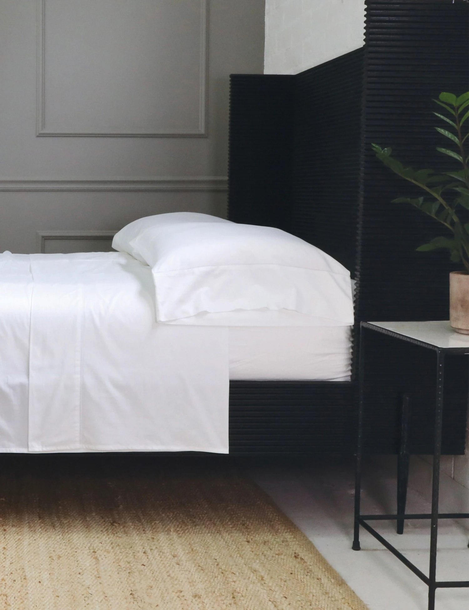 Classico Hemstitch Cotton Sateen Sheet Set By Pom Pom At Home 6 Classico Hemstitch Cotton Sateen Sheet Set By Pom Pom At Home - Image 4